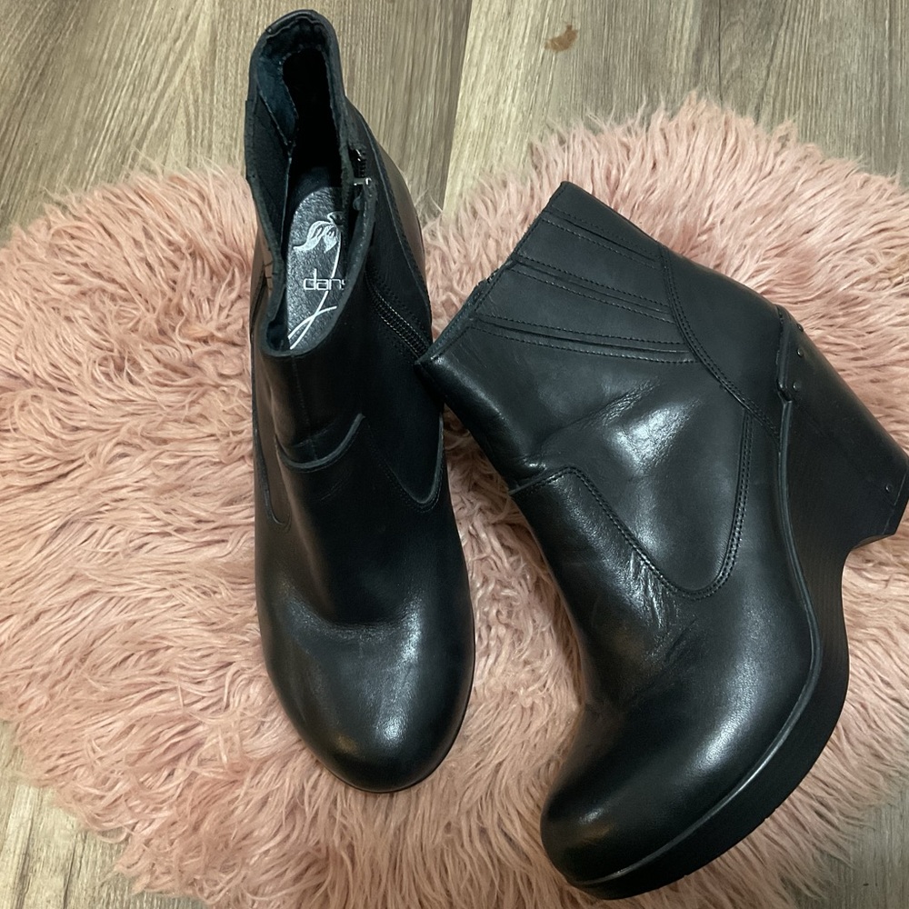 Dansko Sleek Black Leather Booties